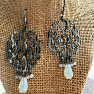 Beautiful Lattice Dangle Earrings